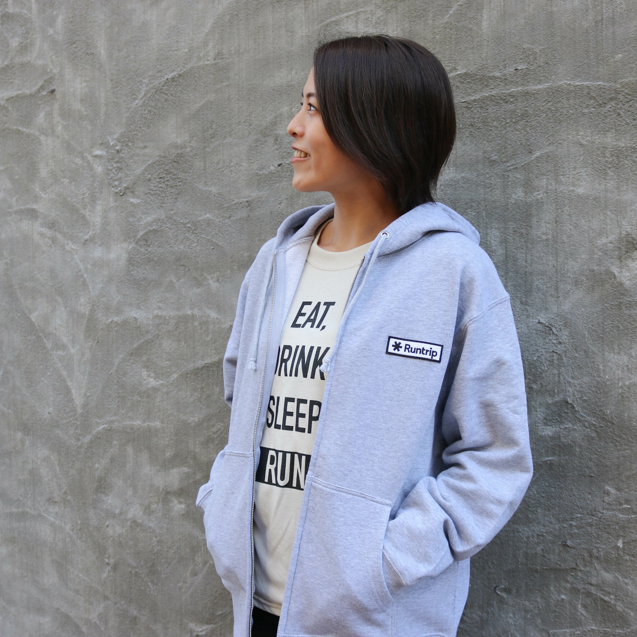 Runtrip Logo Patch Full Zip Hoodie (Gray)