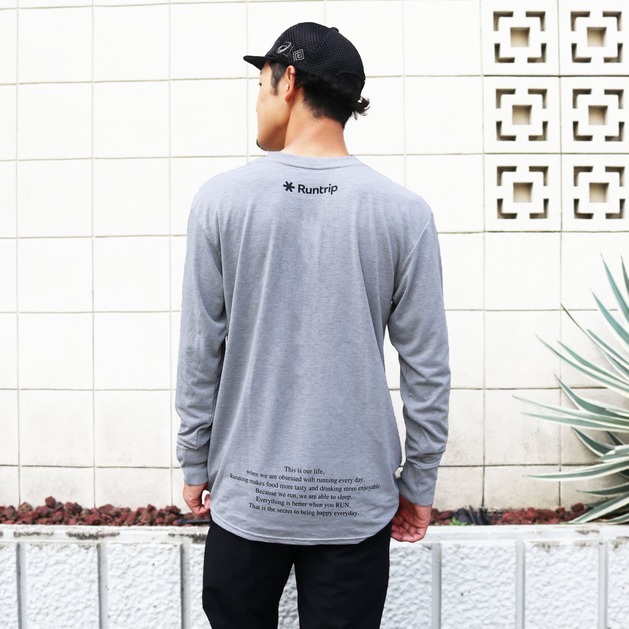 EAT DRINK SLEEP RUN / STREET Long-Sleeve Tee Vertical Mono (Gray)