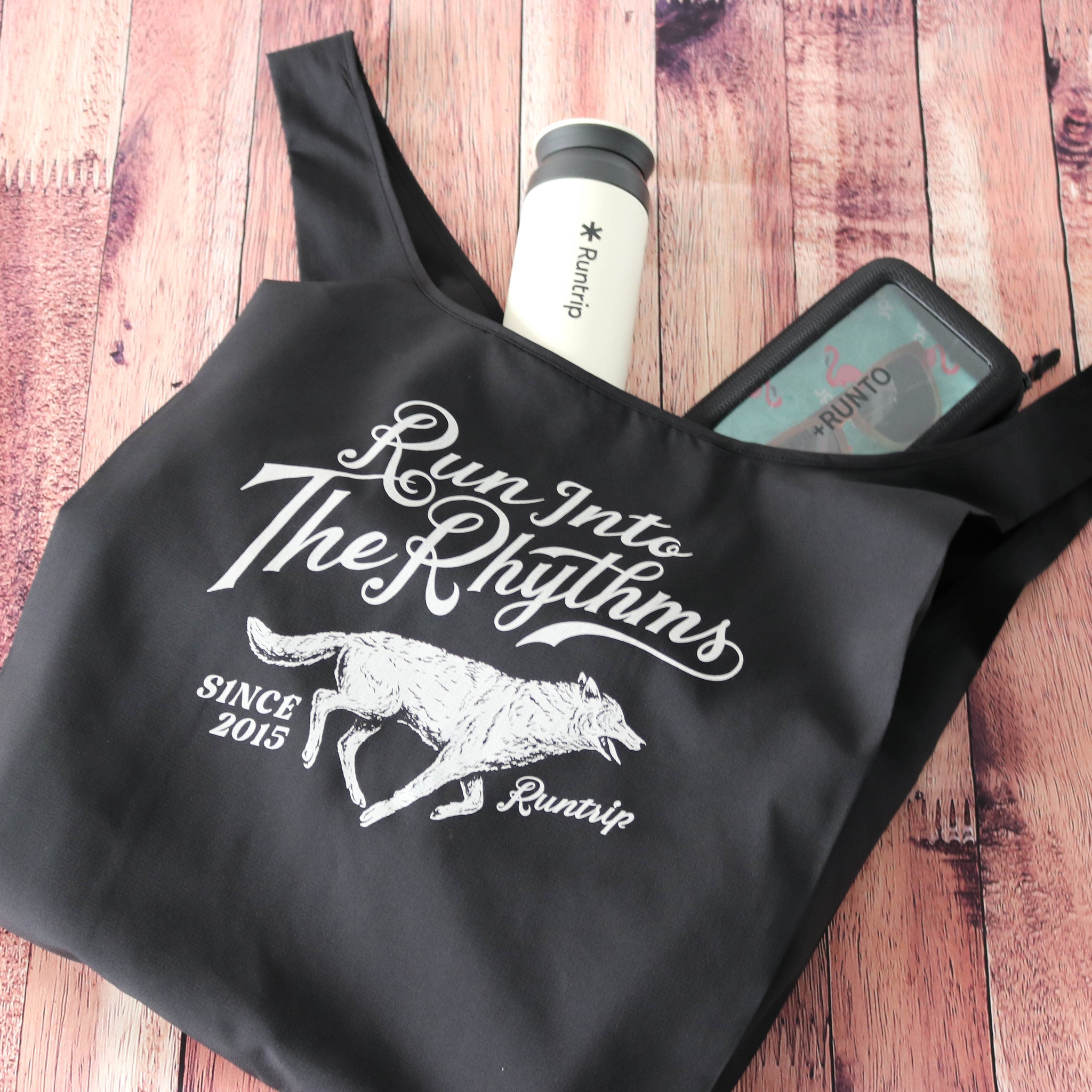 Run Into The Rhythms Shopping Bag (Black) 