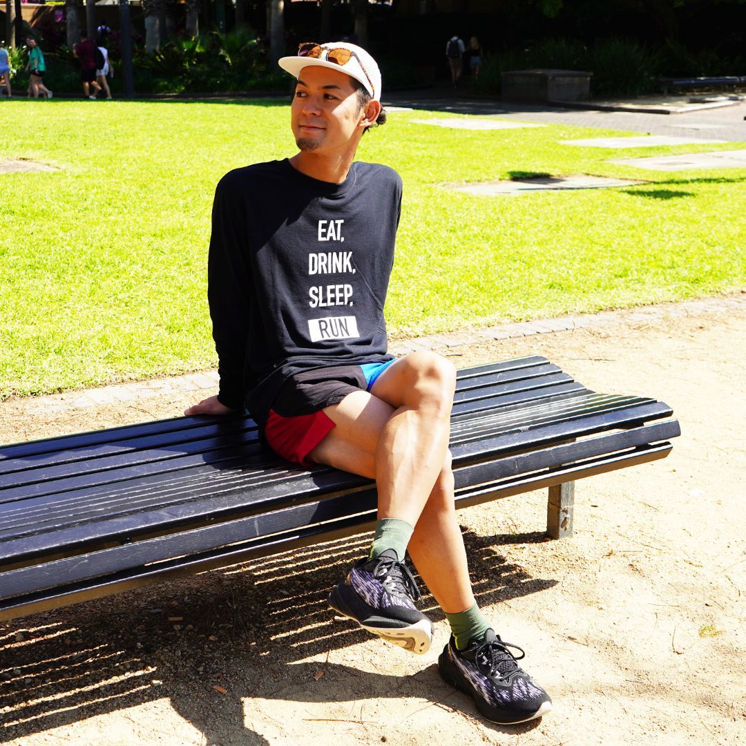 EAT DRINK SLEEP RUN / STREET Long-Sleeve Tee Vertica Mono (Black)