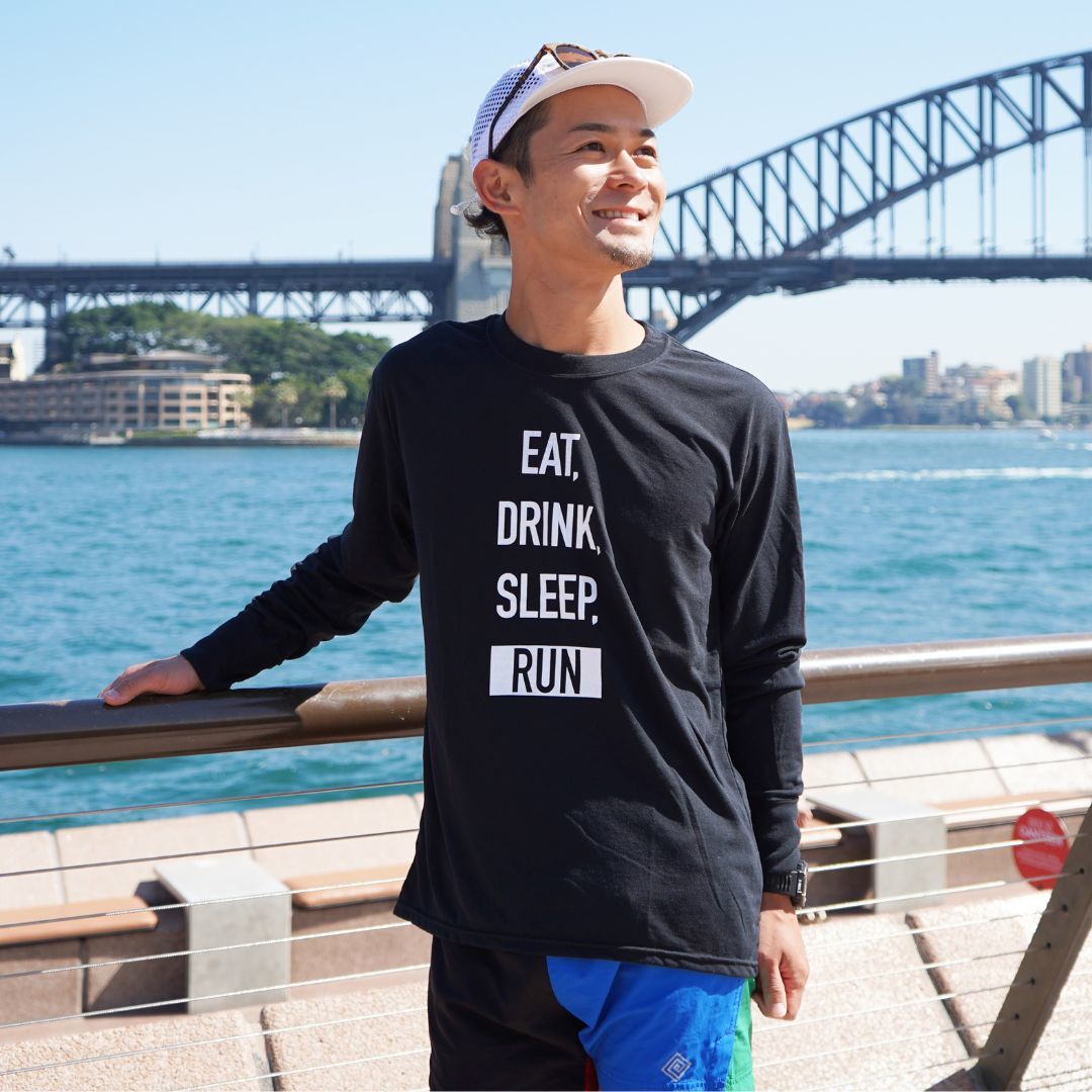 EAT DRINK SLEEP RUN / STREET Long-Sleeve Tee Vertica Mono (Black)