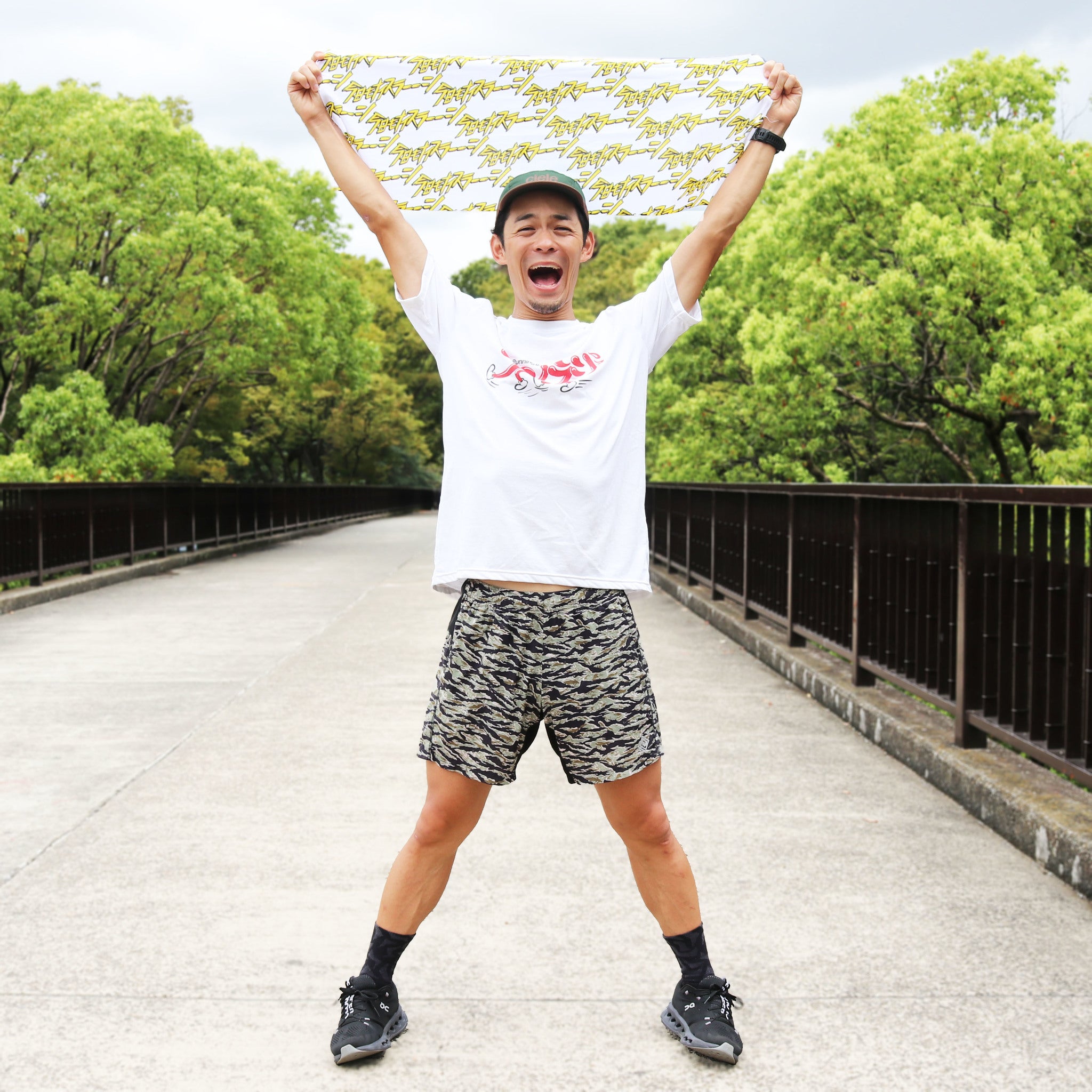 今日もナイスラーーーン手ぬぐい　ステッカー付き