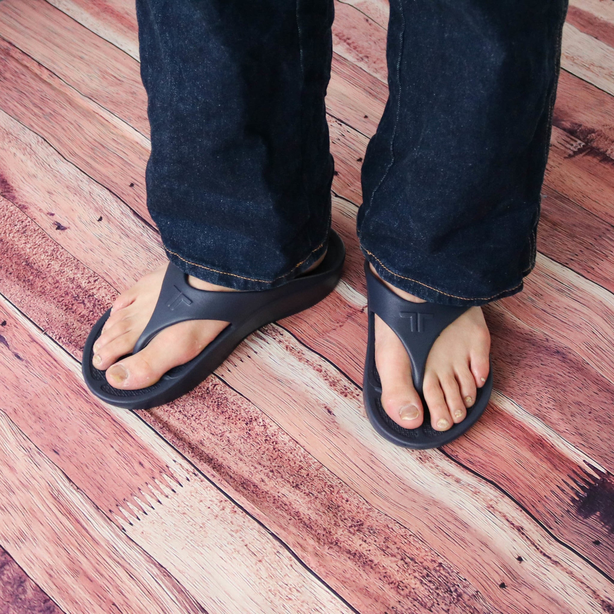 TELICリカバリーサンダル（テリック）FLIPFLOP（ネイビー）| Runtrip Store