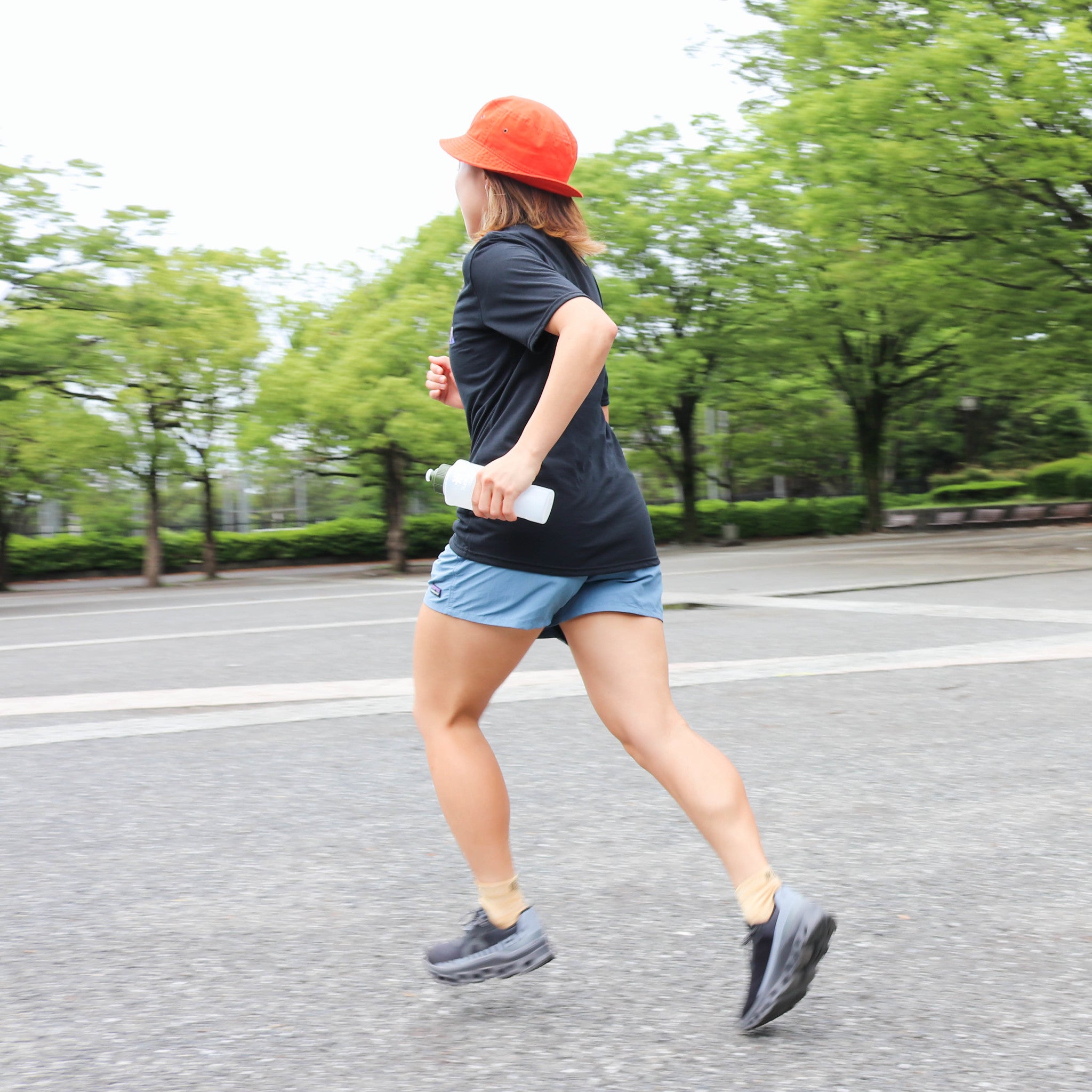 Runtrip LOGO BOTTLE｜ランニングマイボトル New Model (Khaki)