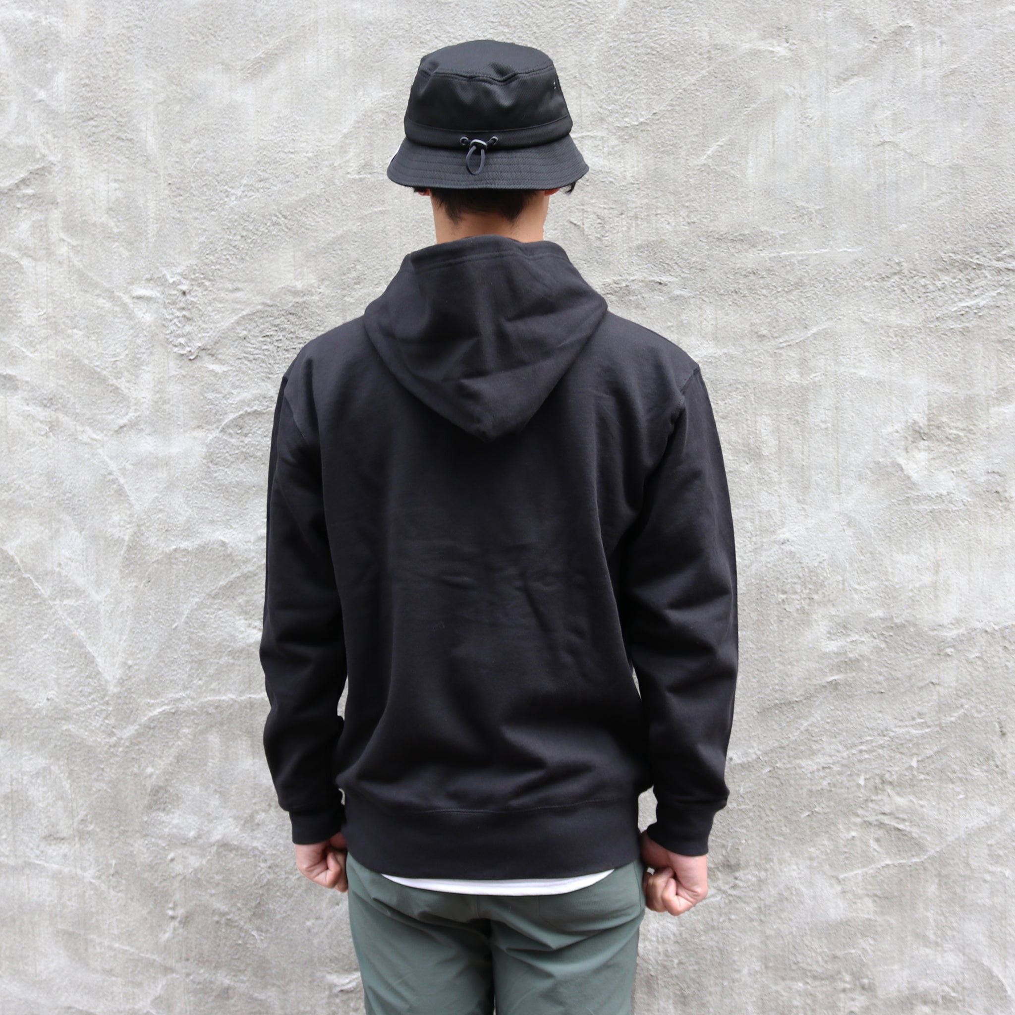 Runtrip Logo Patch Full Zip Hoodie (Black) 