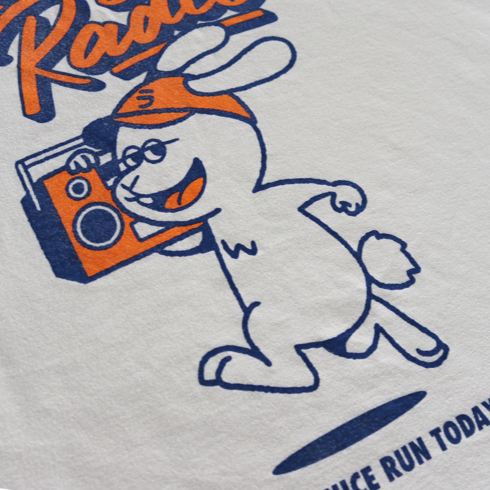 ランラジ Running Rabbit Tee (Beige)　予約特典ステッカー付き