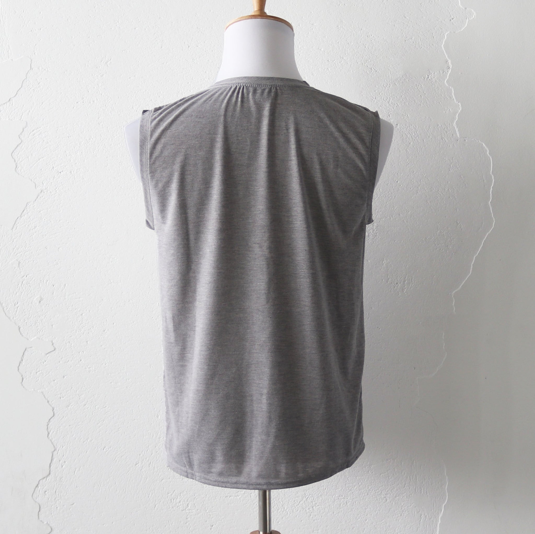 EAT DRINK SLEEP RUN / STREET Sleeve-less (Gray)