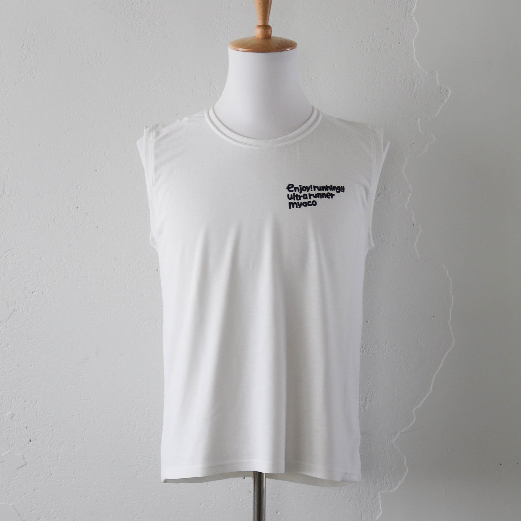 Enjoy Running with Myaco Sleeve-less Tee