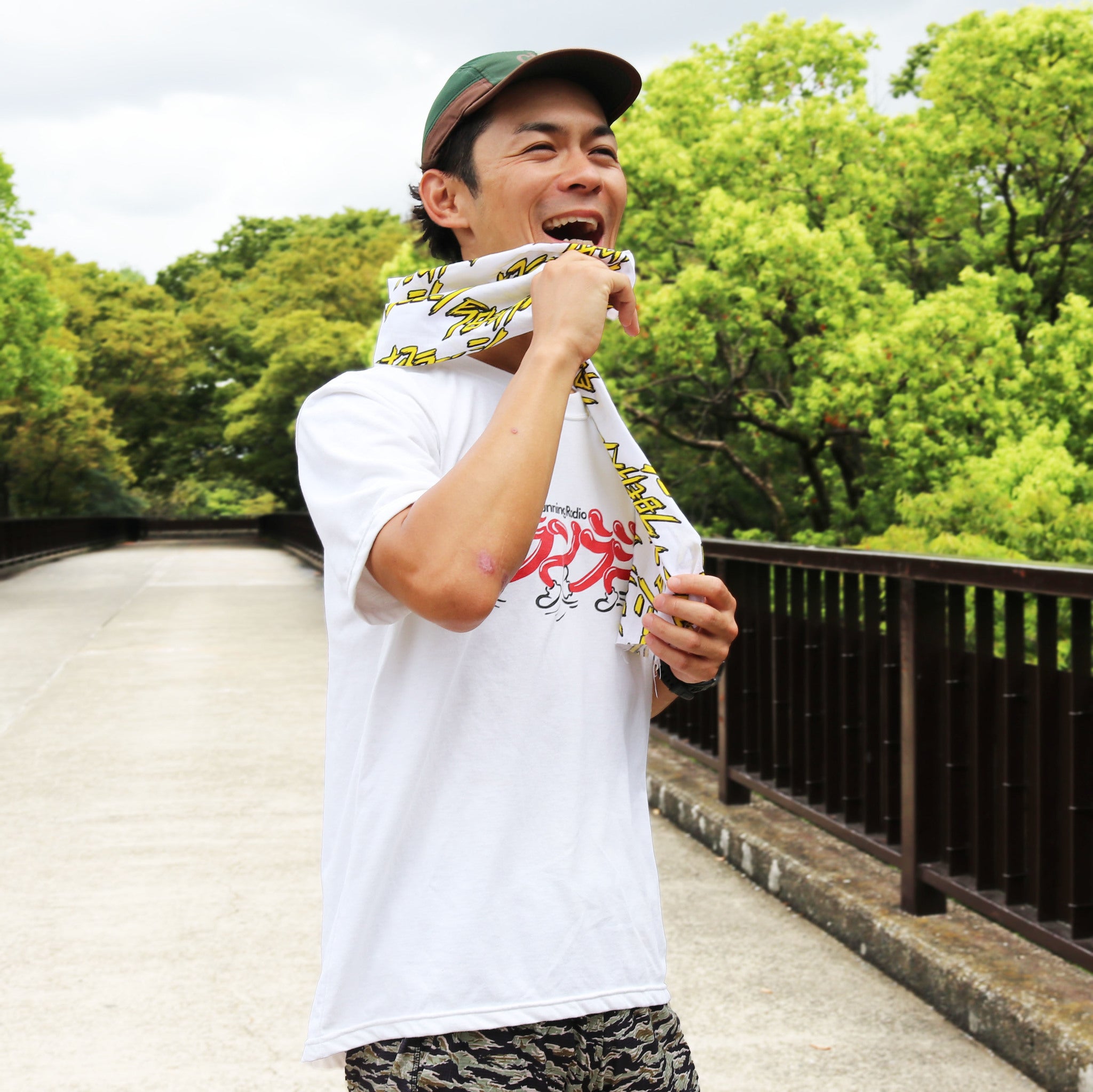 今日もナイスラーーーン手ぬぐい　ステッカー付き