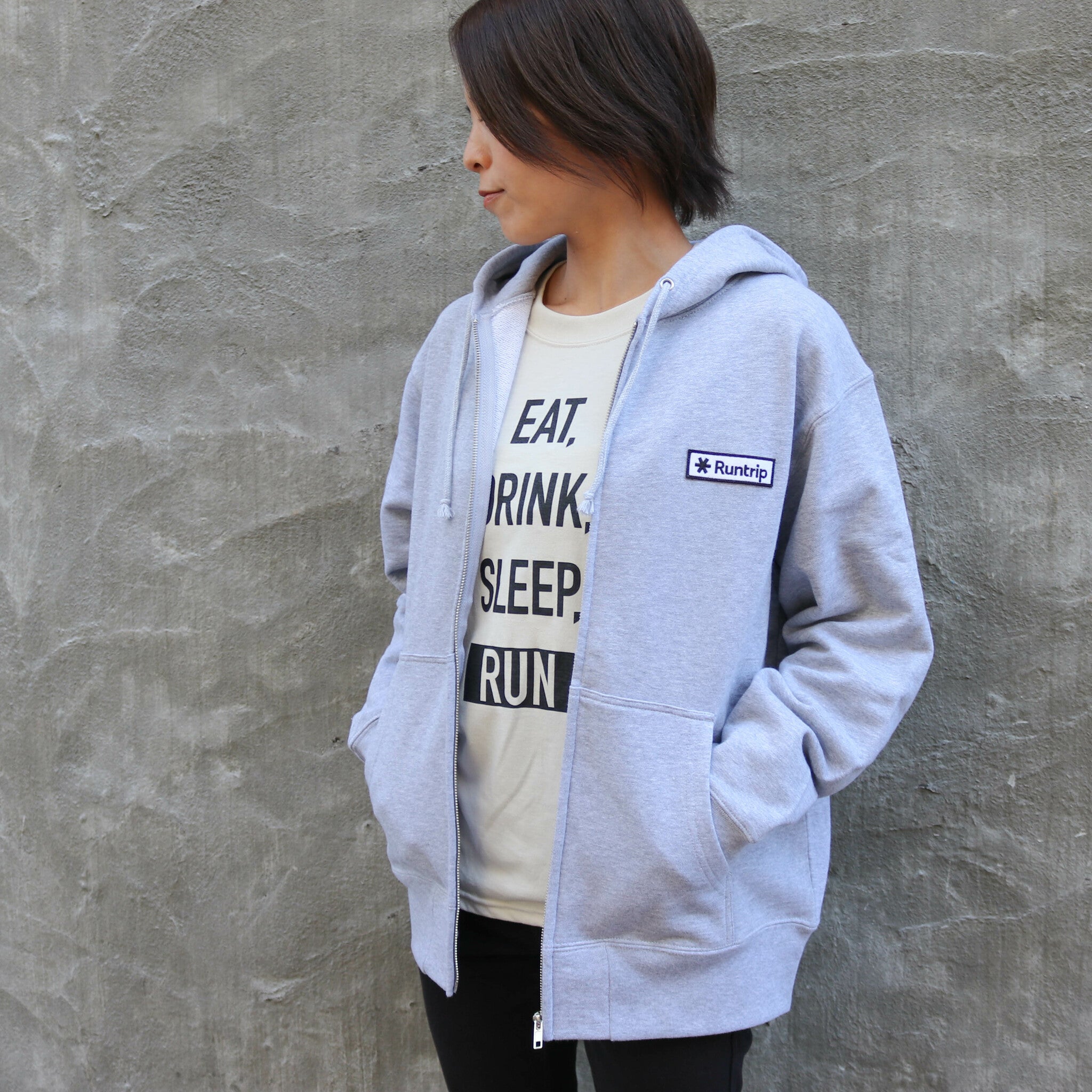 Runtrip Logo Patch Full Zip Hoodie (Gray) 