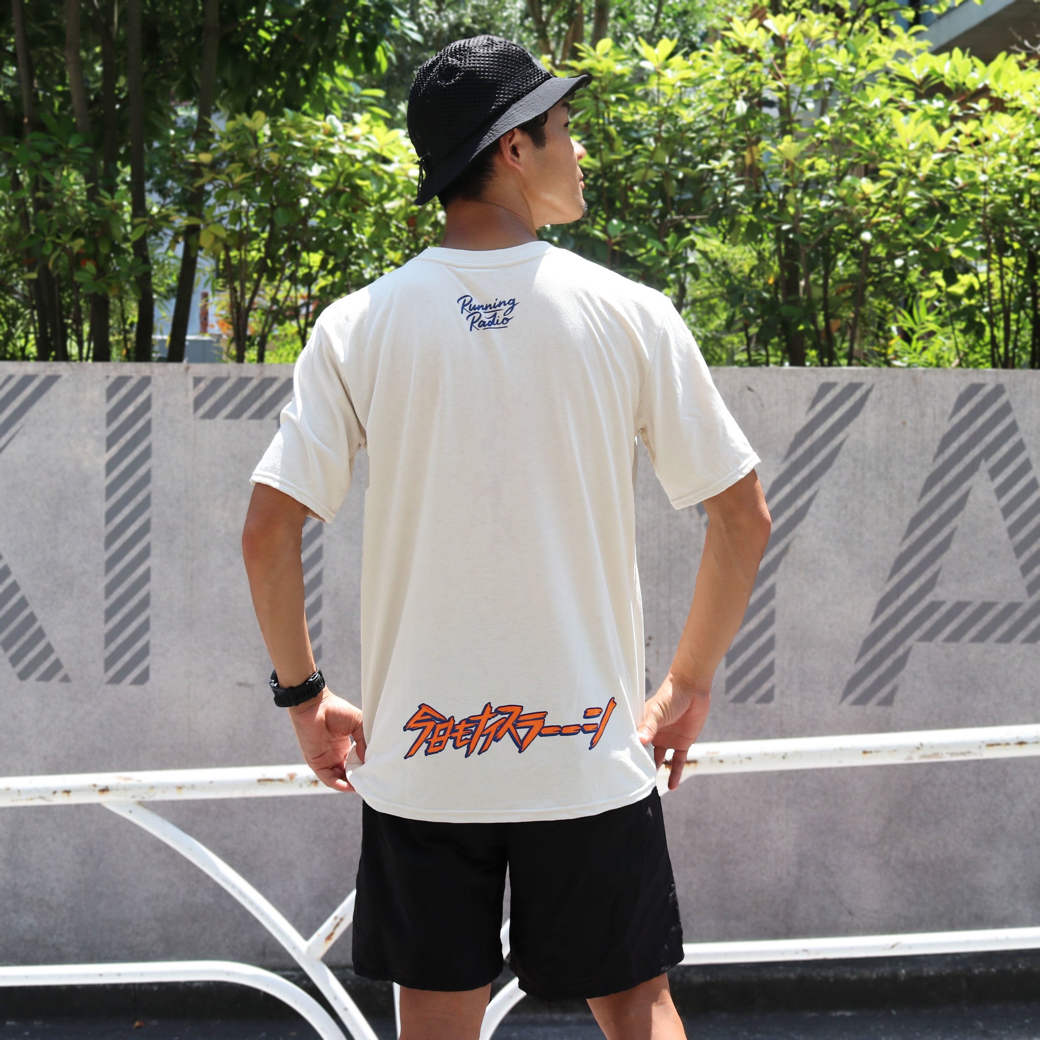 ランラジ Running Rabbit Tee (Beige)　予約特典ステッカー付き