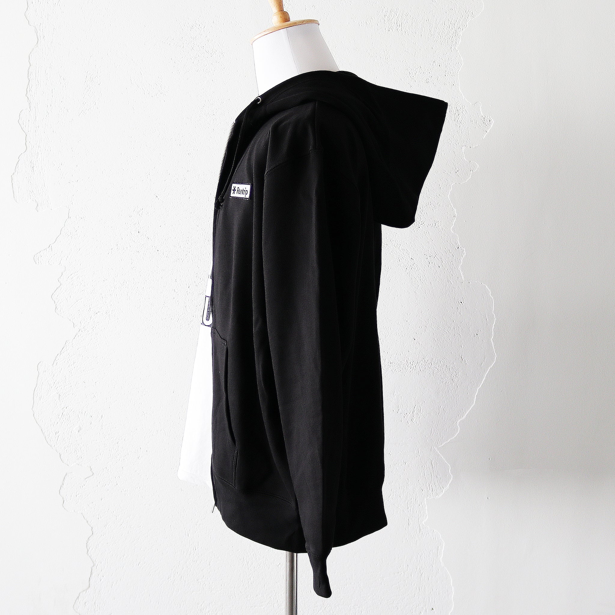 Runtrip Logo Patch Full Zip Hoodie (Black) 