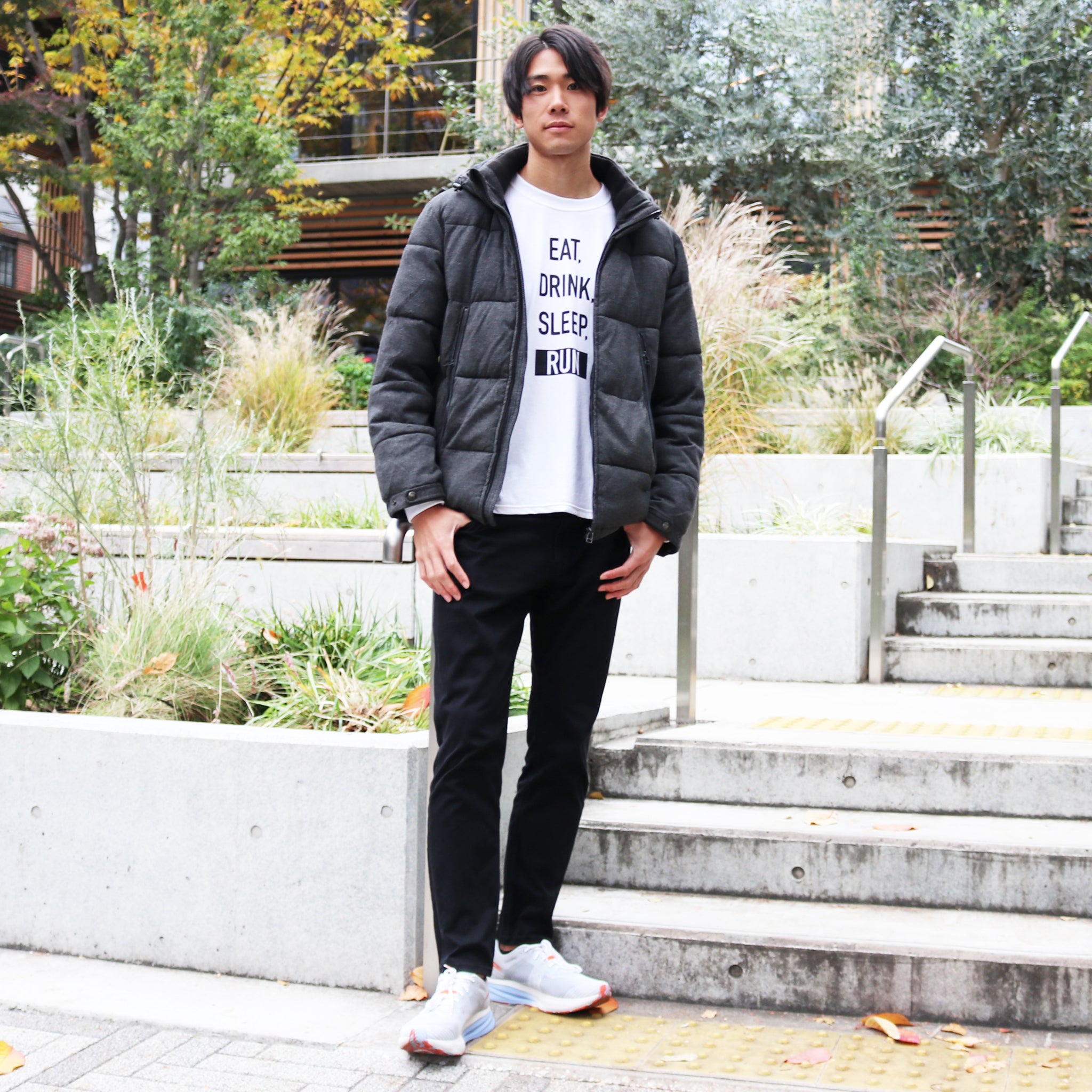 EAT DRINK SLEEP RUN / STREET Long-Sleeve Tee Vertical Mono (White)