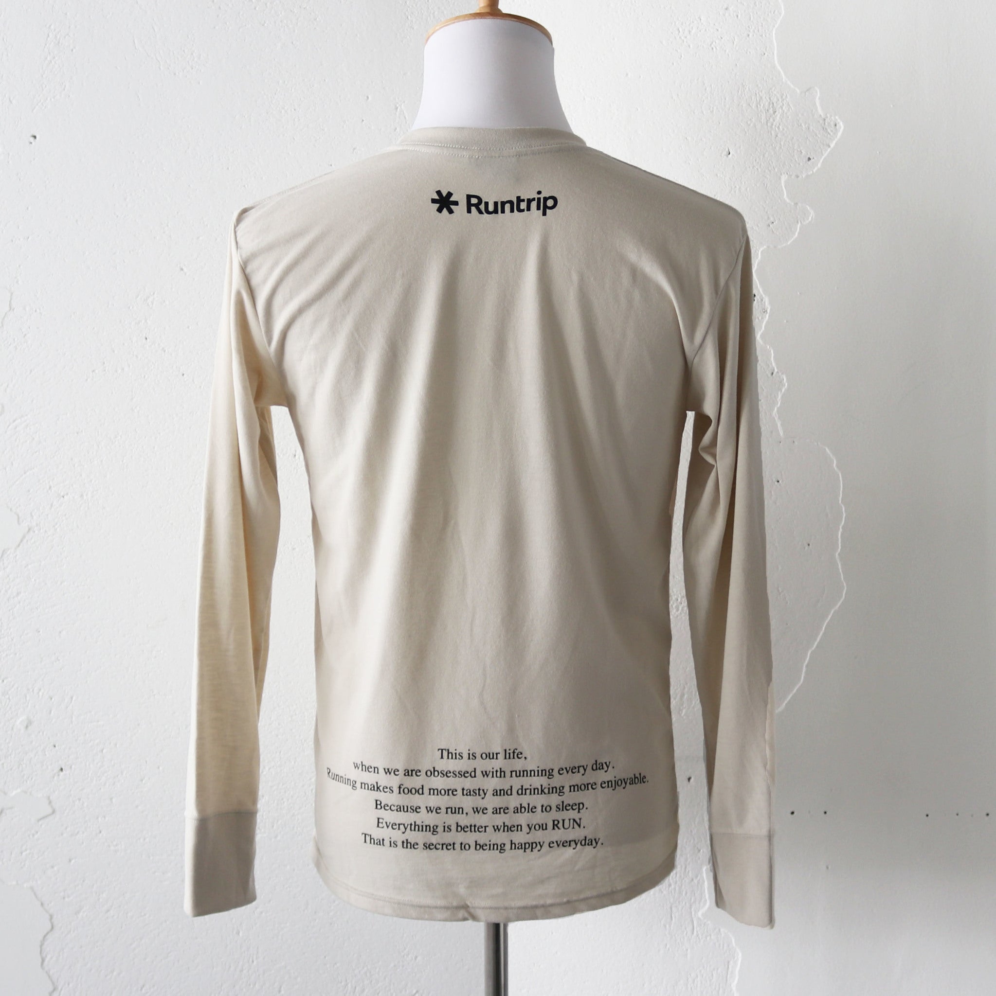 EAT DRINK SLEEP RUN / STREET Long-Sleeve Tee Vertical Mono (Beige)