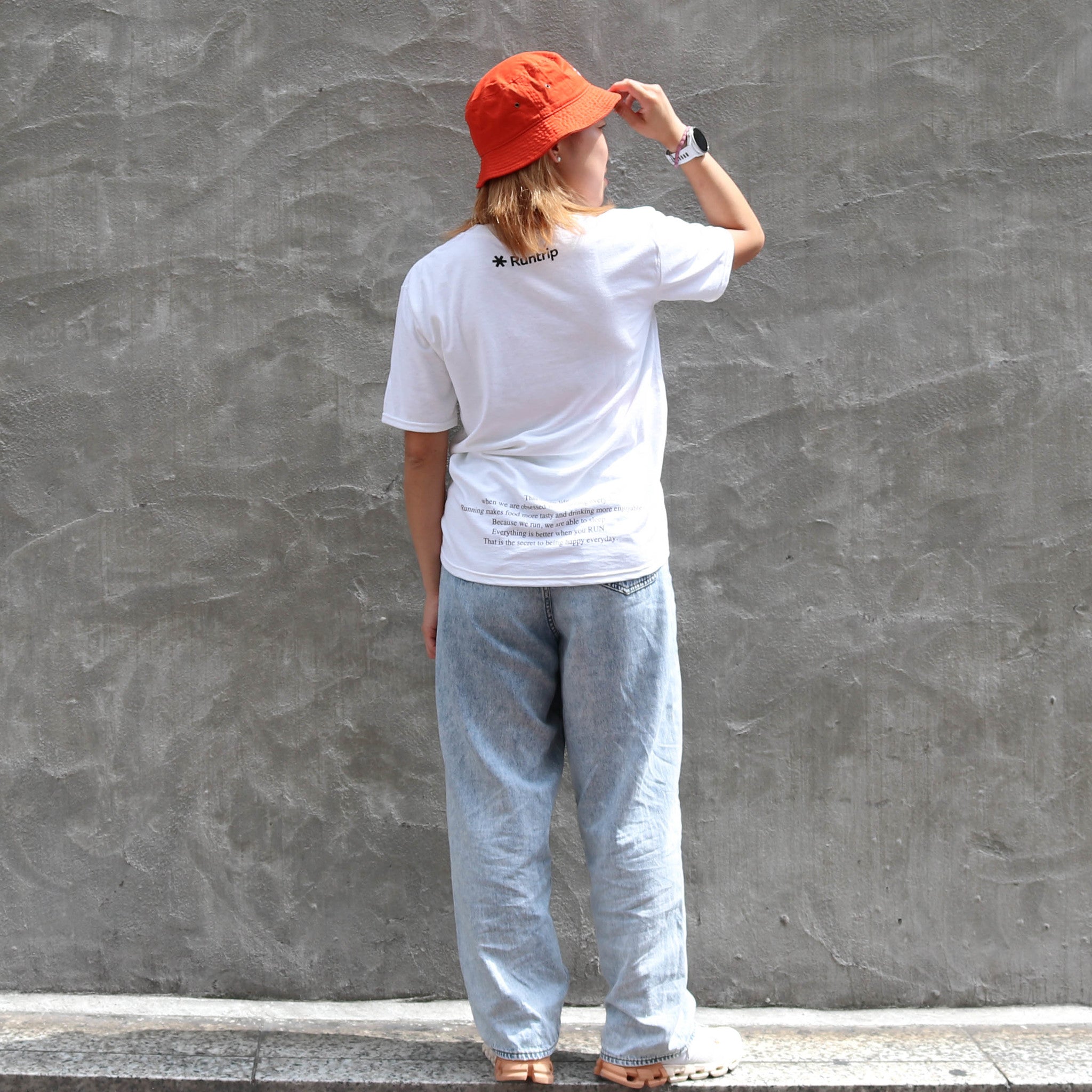 EAT DRINK SLEEP RUN / STREET Tee Vertical  Mono (White)