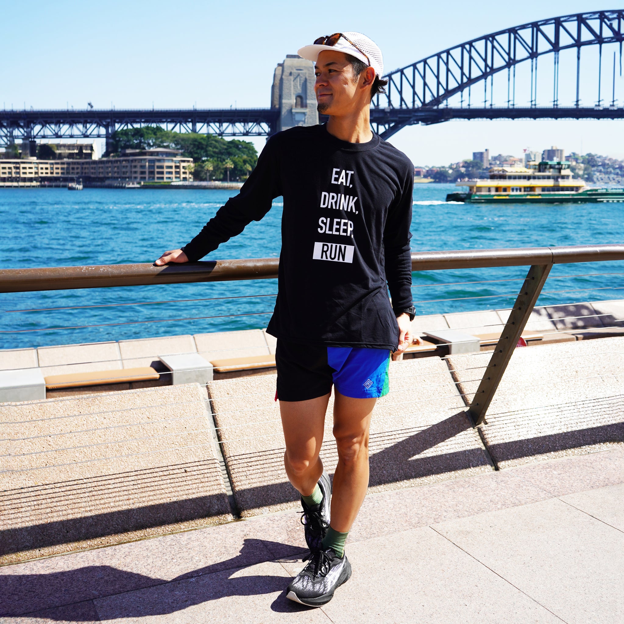 EAT DRINK SLEEP RUN / STREET Long-Sleeve Tee Vertica Mono (Black)