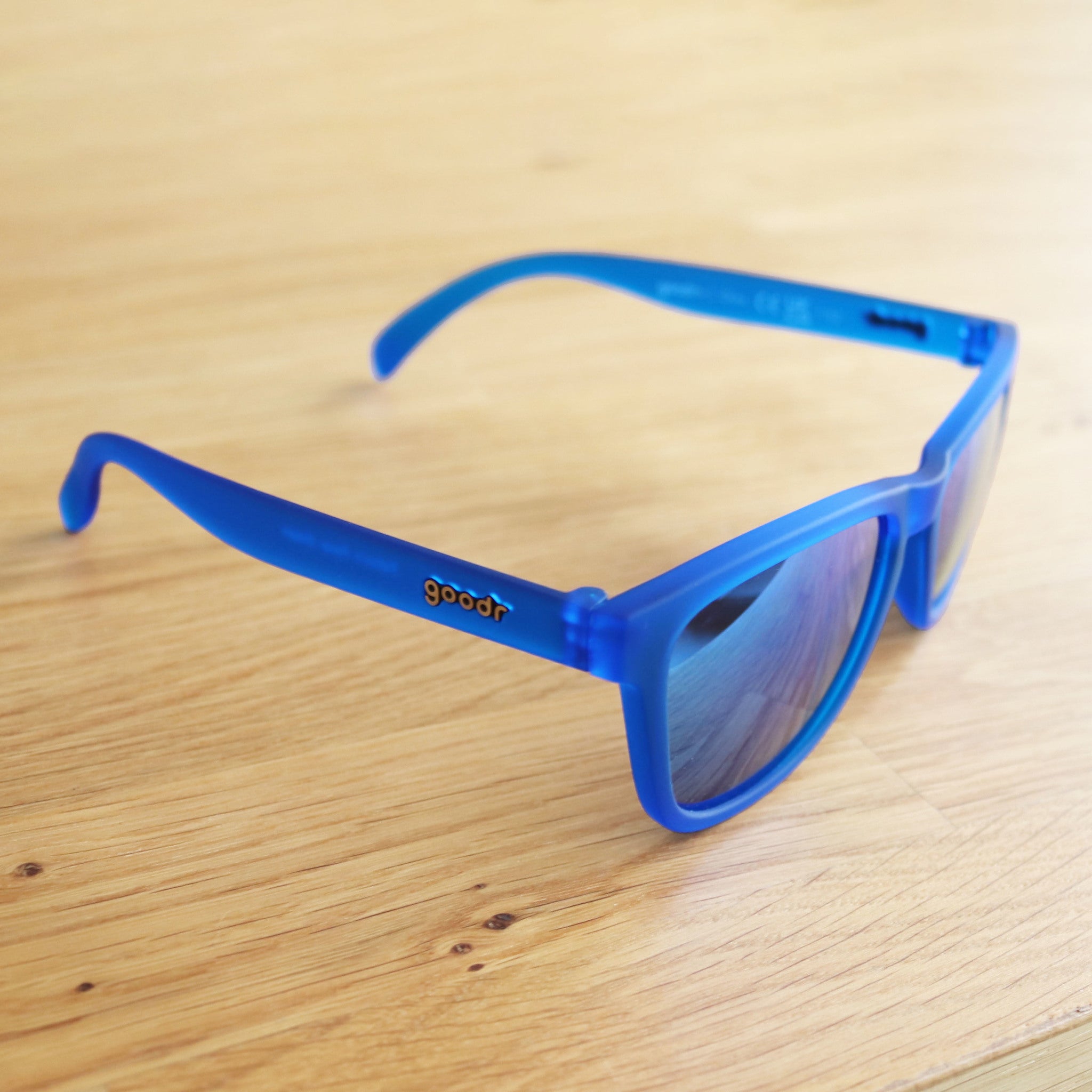 Running Sunglass "goodr" |【OGs】Falkor’s Fever Dream