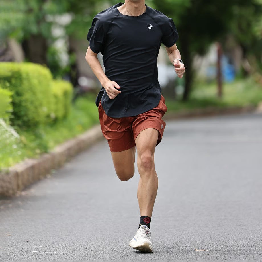 ELDORESO Courtney Running Shorts