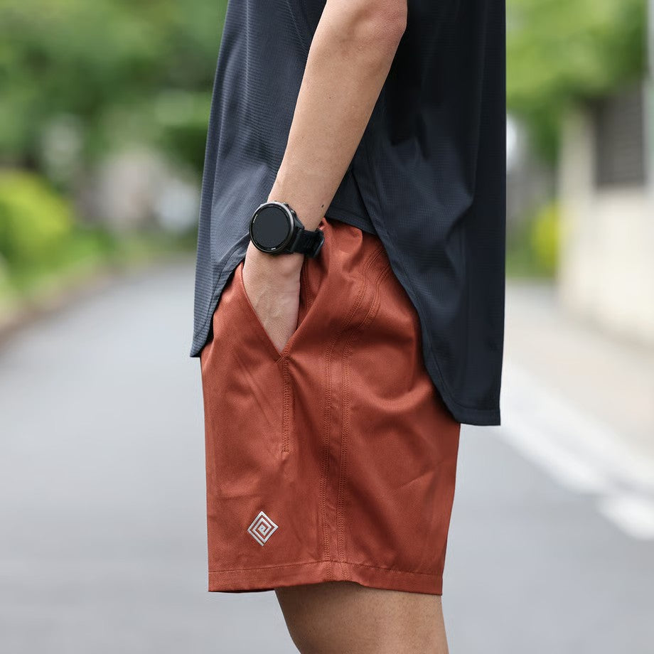 ELDORESO Courtney Running Shorts