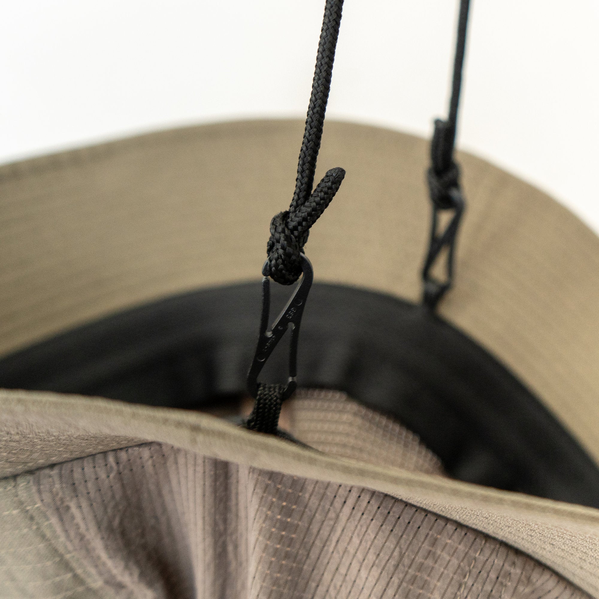 halo commodity Crest Crag Hat