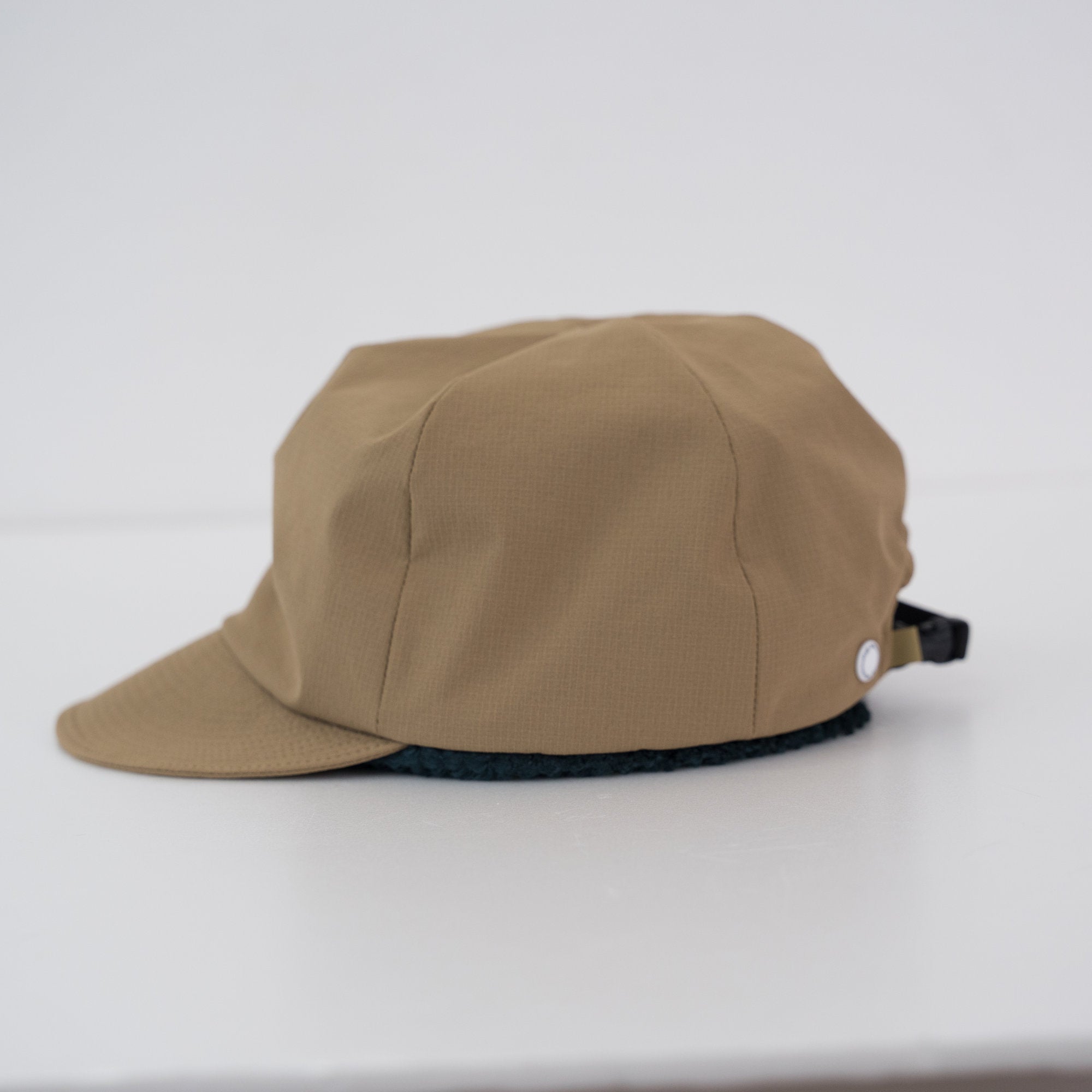 halo commodity Crevice Flap Cap