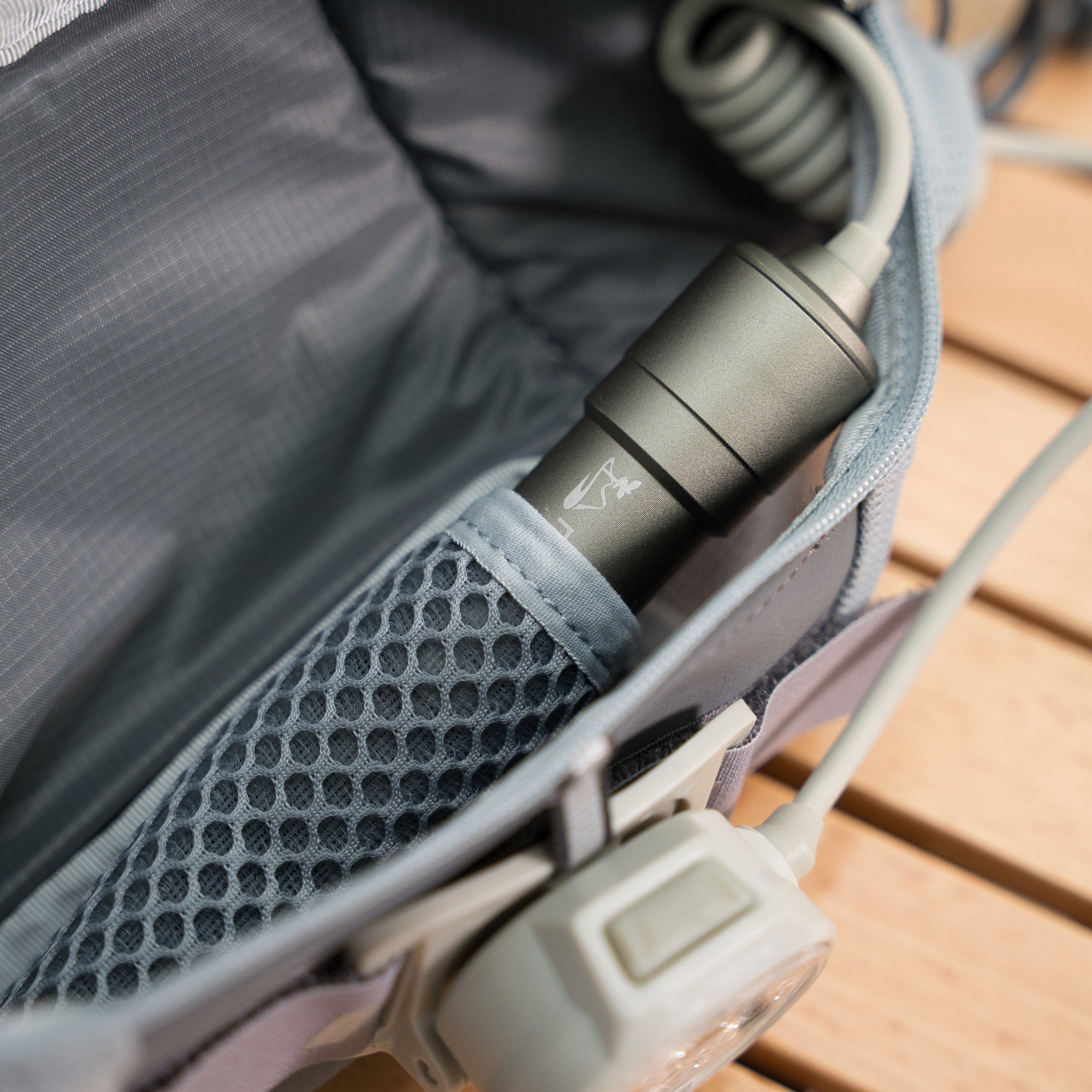 milestone × PAAGOWORKS ウエストライト MS-i1＋RUSHLight 2.0