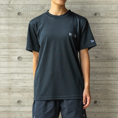 new era × Runtrip Tech Tee