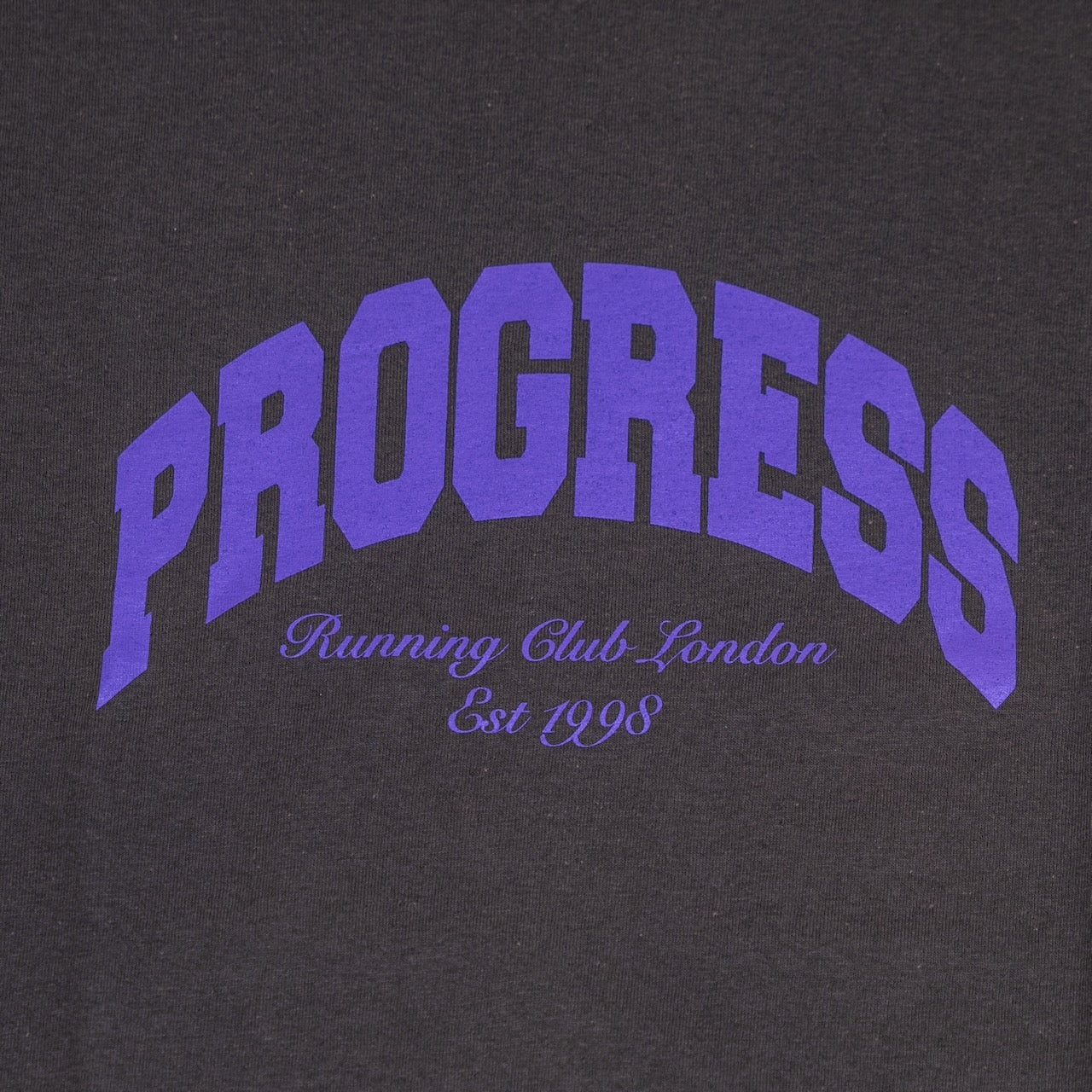 PROGRESS RUNNING CLUB RUNS THE WORLD TECH S/S T