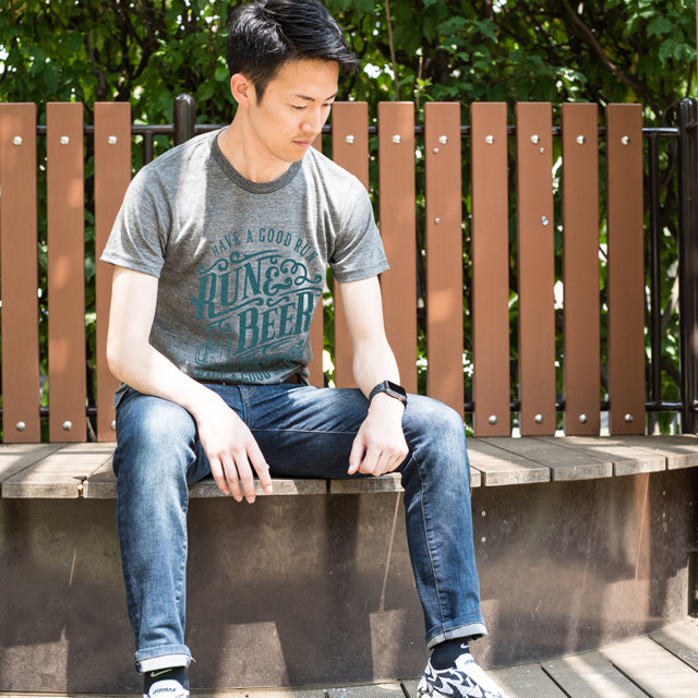 Run & Beer Tee（Gray）
