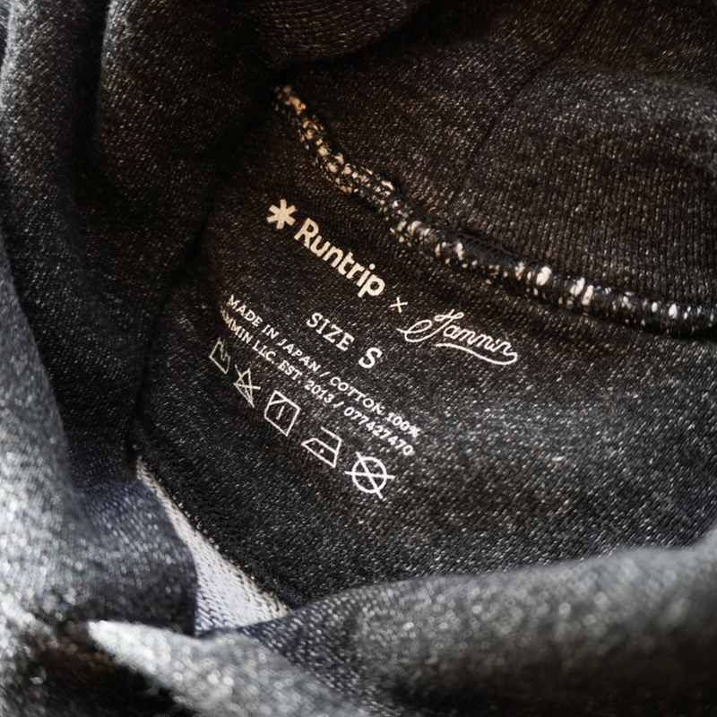 All you need is Run Hoodie by JAMMIN (Black)