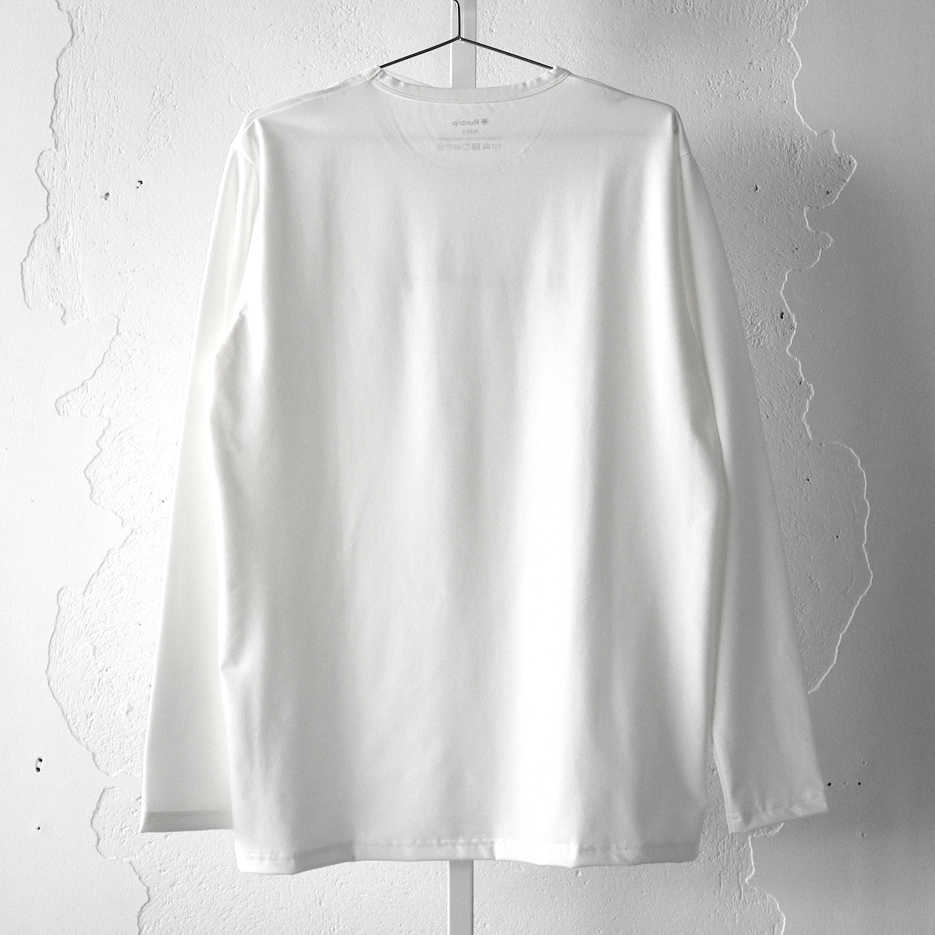 All you need is Run Long-sleeve Tee (White)