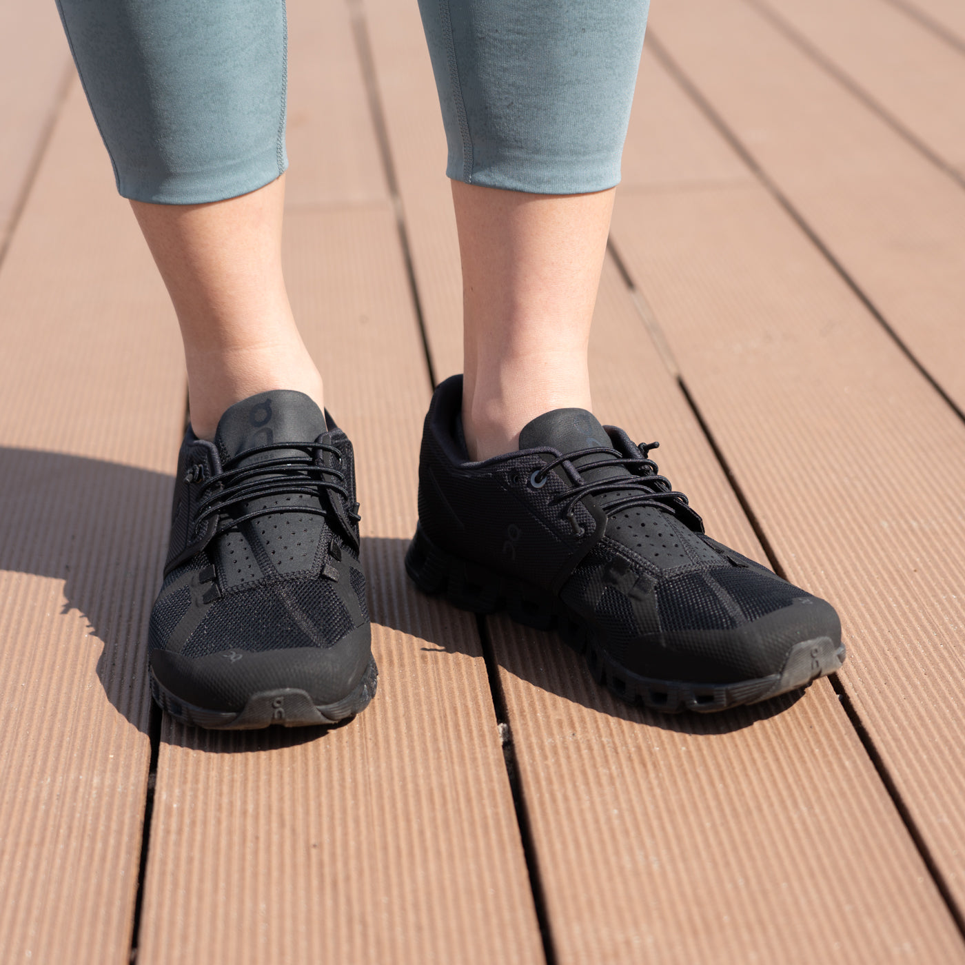 On Cloud All Black | Runtrip Store