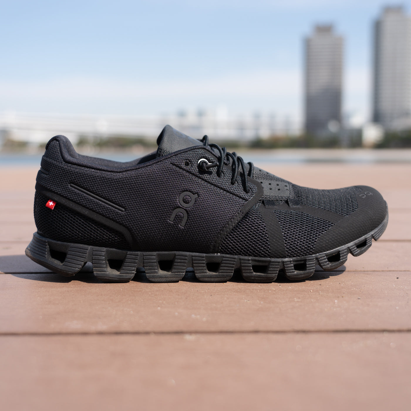 On Cloud All Black | Runtrip Store