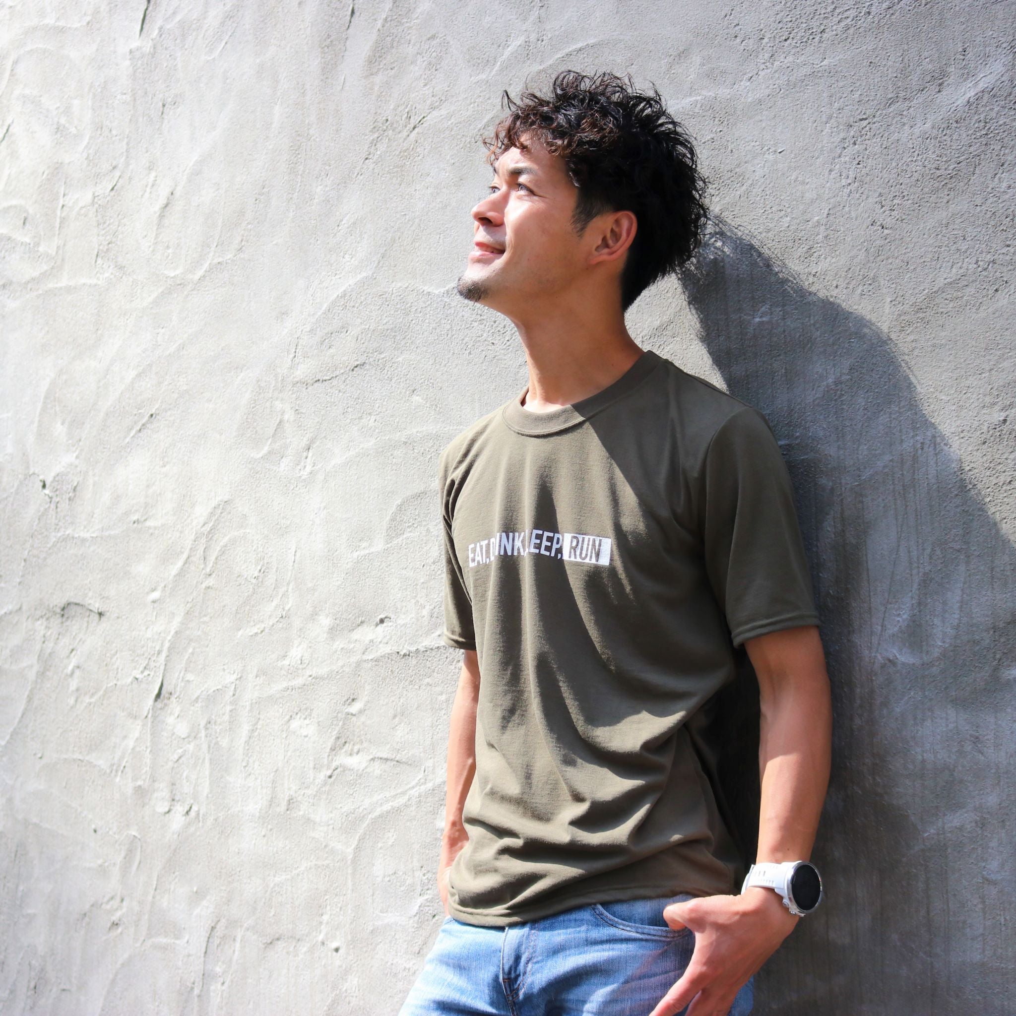 EAT DRINK SLEEP RUN / STREET Tee (Khaki)