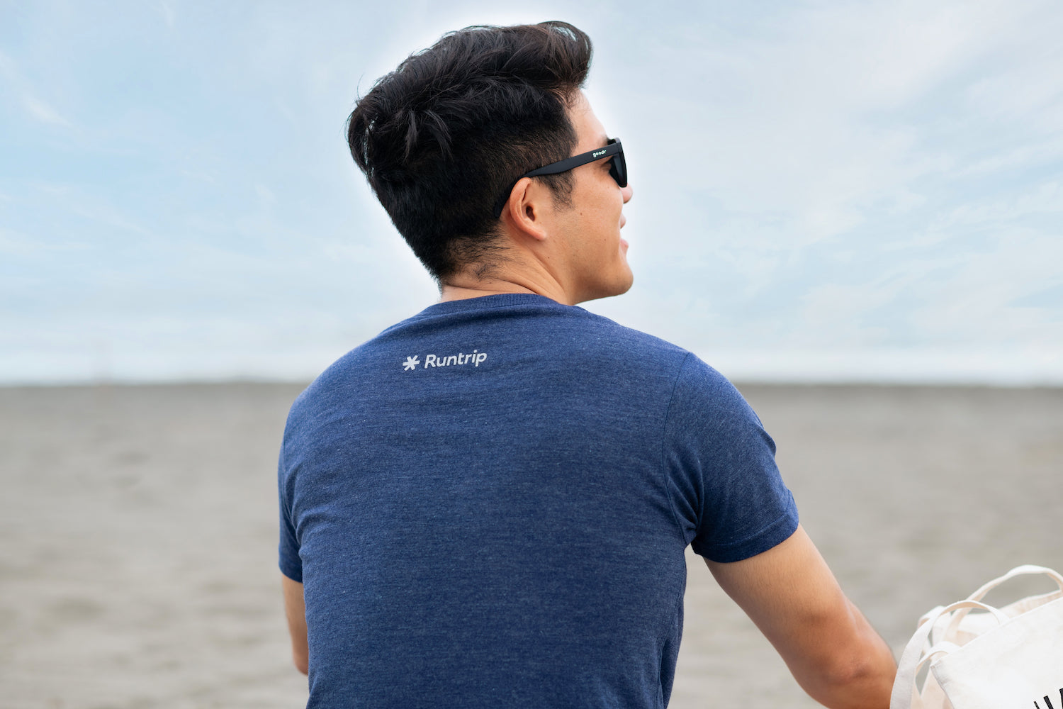 Run &amp; Beer Tee (Navy)