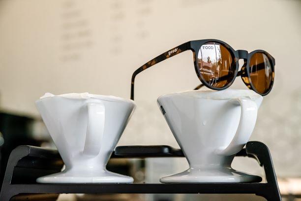 Running Sunglass "goodr" |【CG】Nine Dollar Pour Over