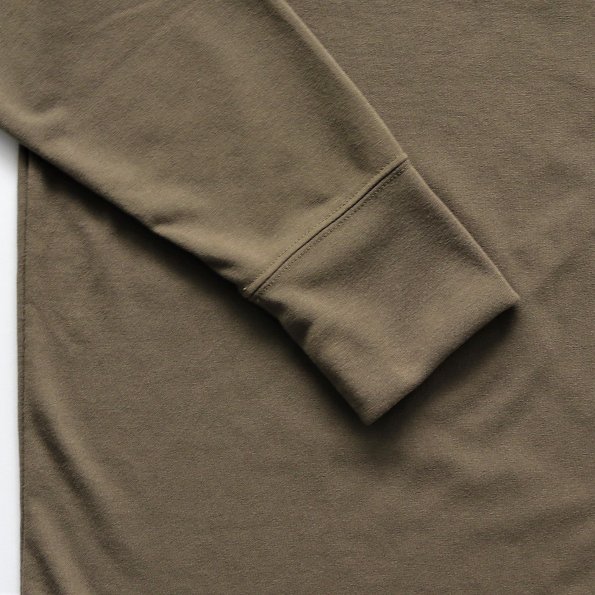 EAT DRINK SLEEP RUN / “STREET” RUN.  Long-sleeve Tee (Khaki)