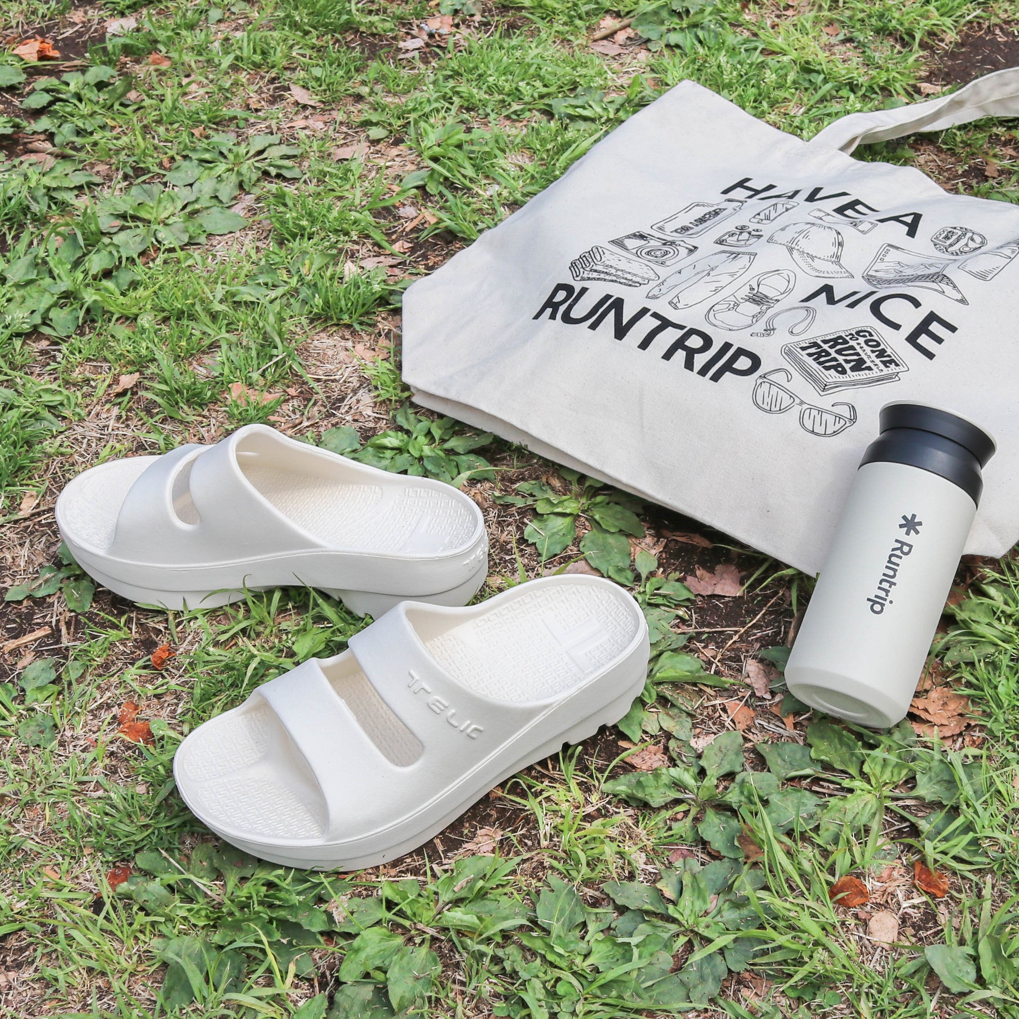 TELIC Recovery Sandals W-STRAP (Ivory)