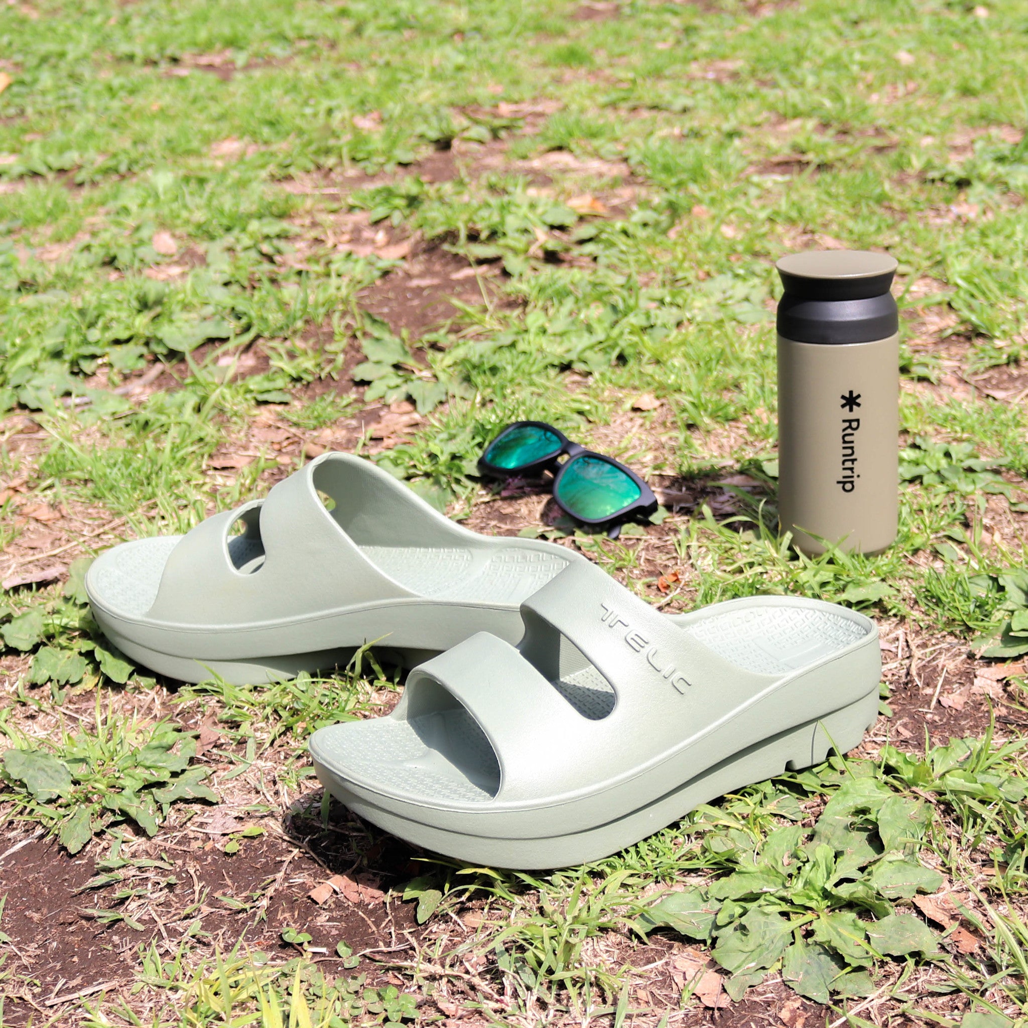 TELICリカバリーサンダル（テリック）W-STRAP（ピスタチオグリーン