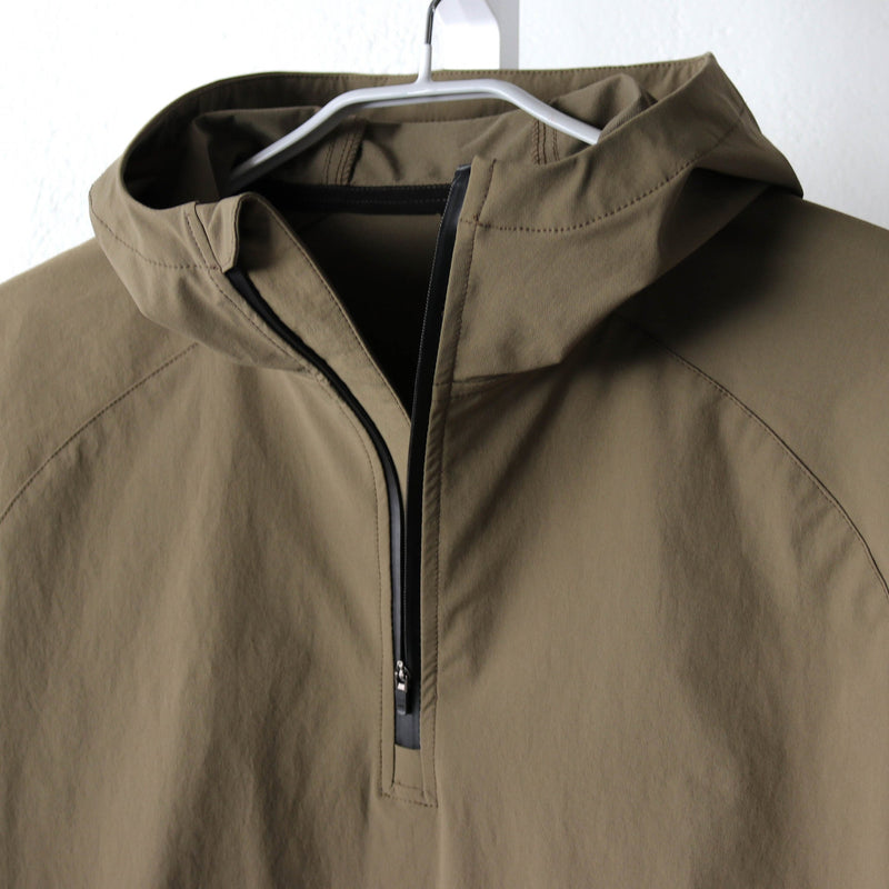 THE RUNNING JACKET by Runtrip 2nd Model (Khaki)