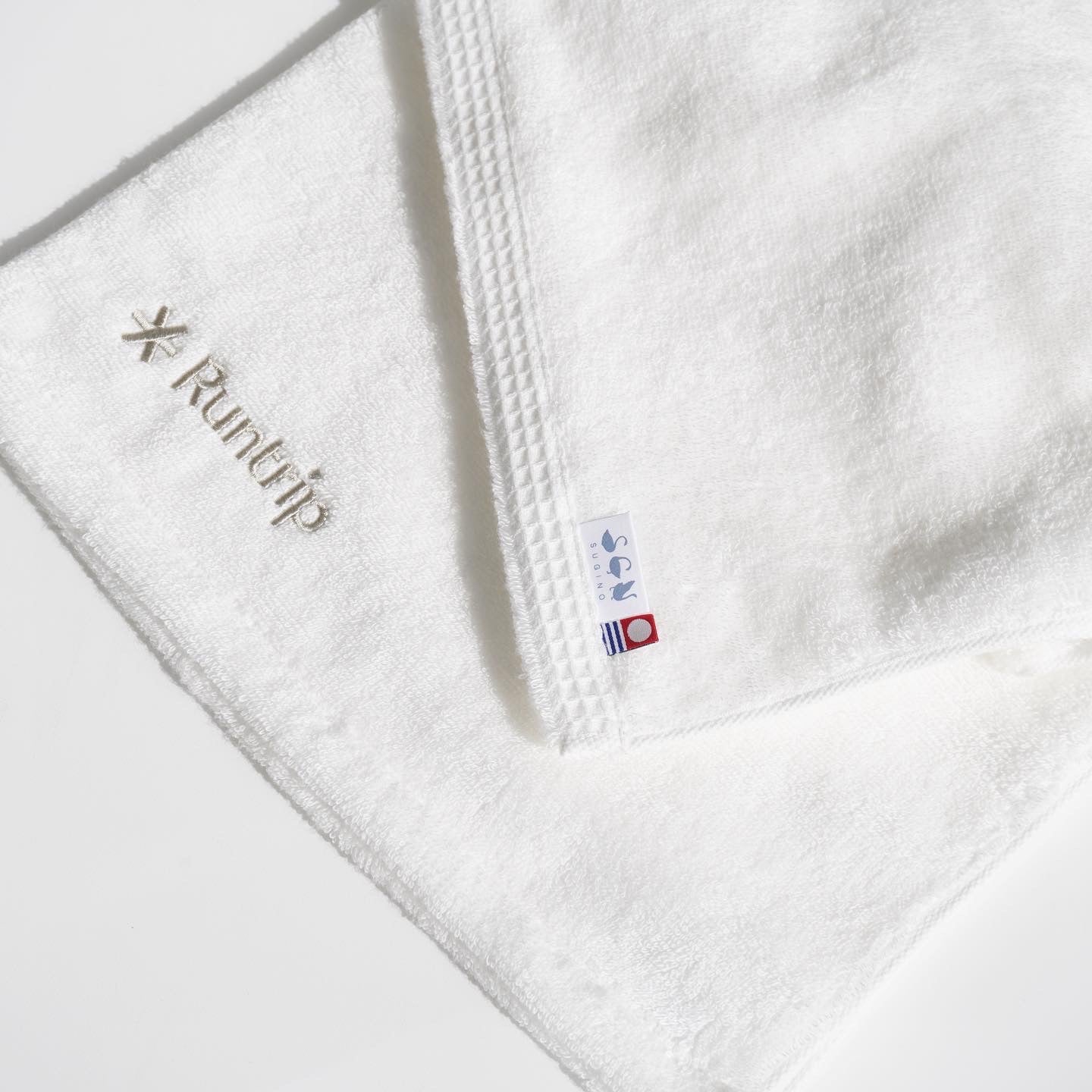 Runtrip Original Face Towel (White)