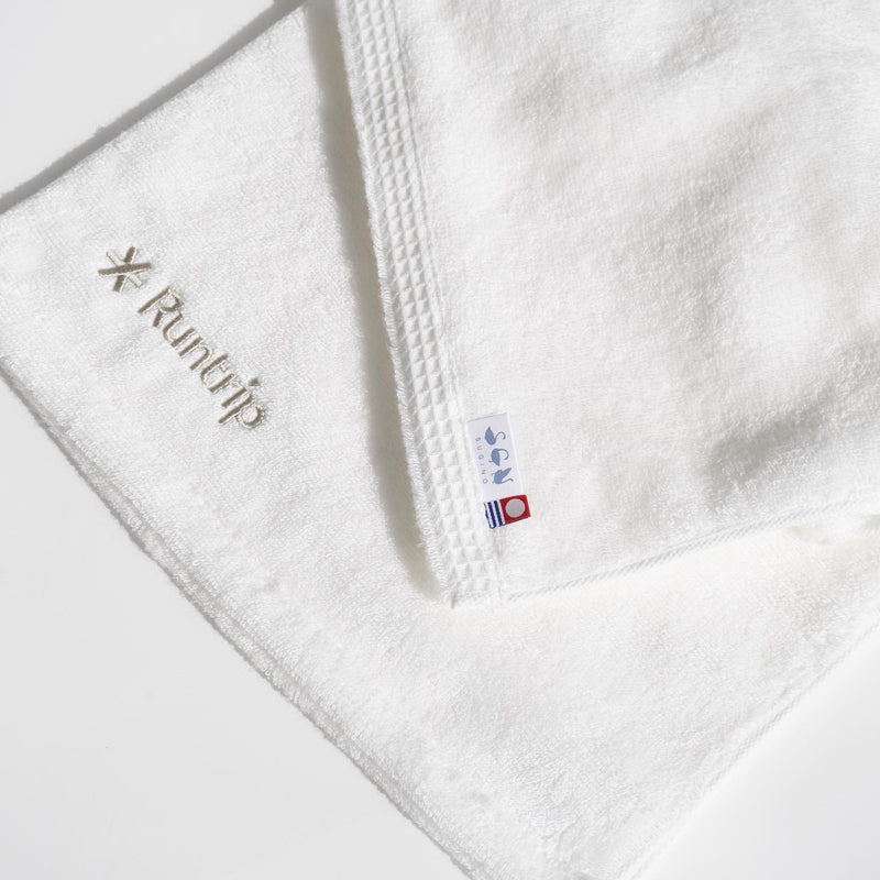 Runtrip Original Face Towel (White)
